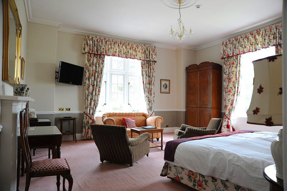 Willington Hall Hotel Tarporley Exterior foto